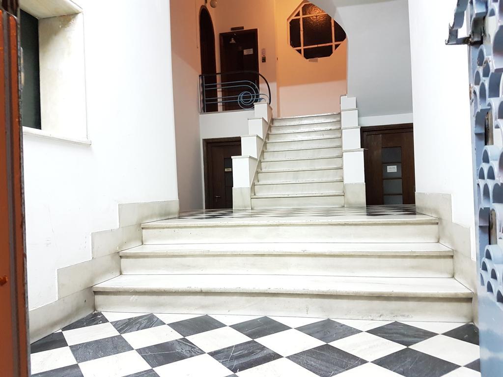Apartament Errathens Pine Red And Taupe - Athens Center Zewnętrze zdjęcie