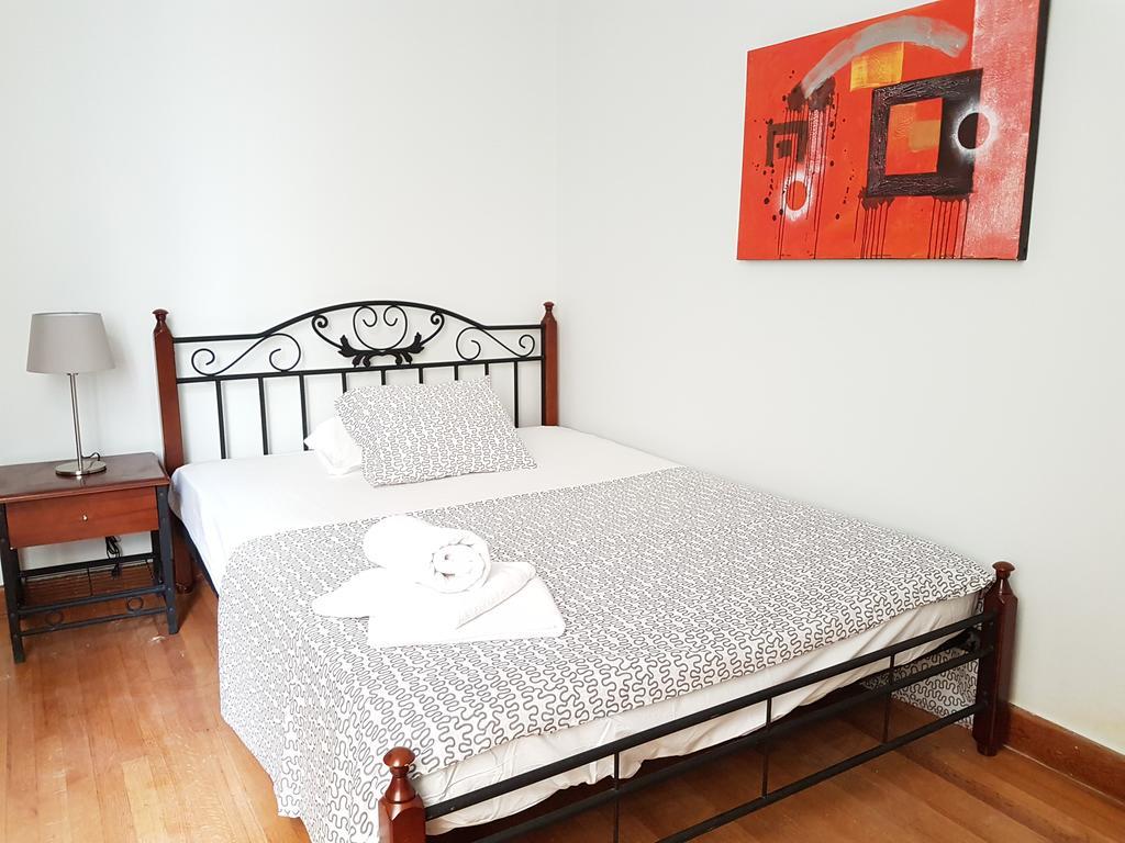 Apartament Errathens Pine Red And Taupe - Athens Center Zewnętrze zdjęcie