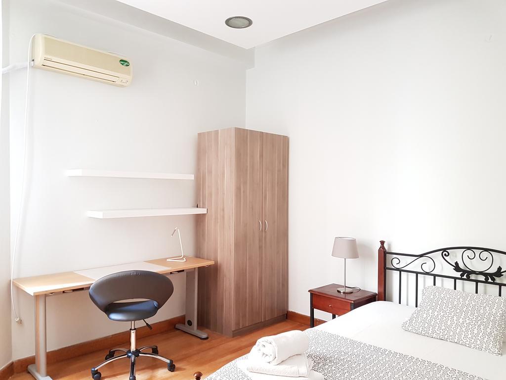 Apartament Errathens Pine Red And Taupe - Athens Center Zewnętrze zdjęcie