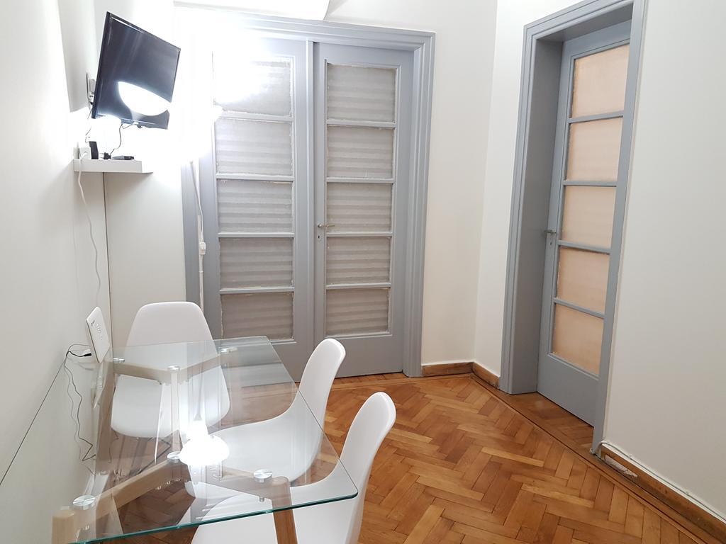 Apartament Errathens Pine Red And Taupe - Athens Center Zewnętrze zdjęcie