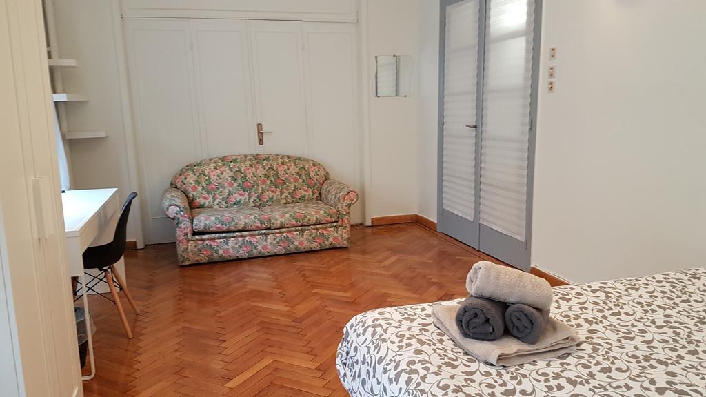 Apartament Errathens Pine Red And Taupe - Athens Center Zewnętrze zdjęcie