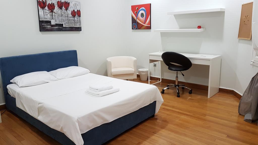 Apartament Errathens Pine Red And Taupe - Athens Center Zewnętrze zdjęcie
